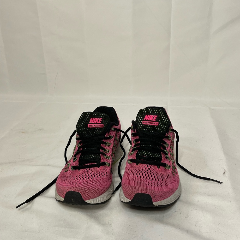 Nike Zoom Pegasus 32 Running Shoes